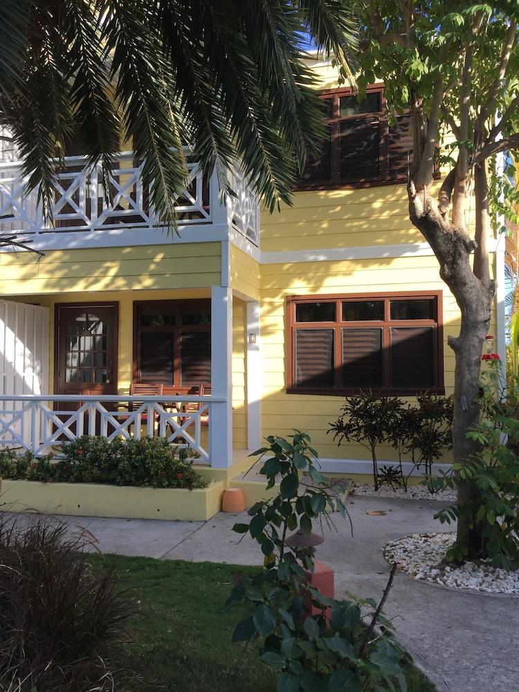Buccaneer Beach Club Dickenson Bay Εξωτερικό φωτογραφία